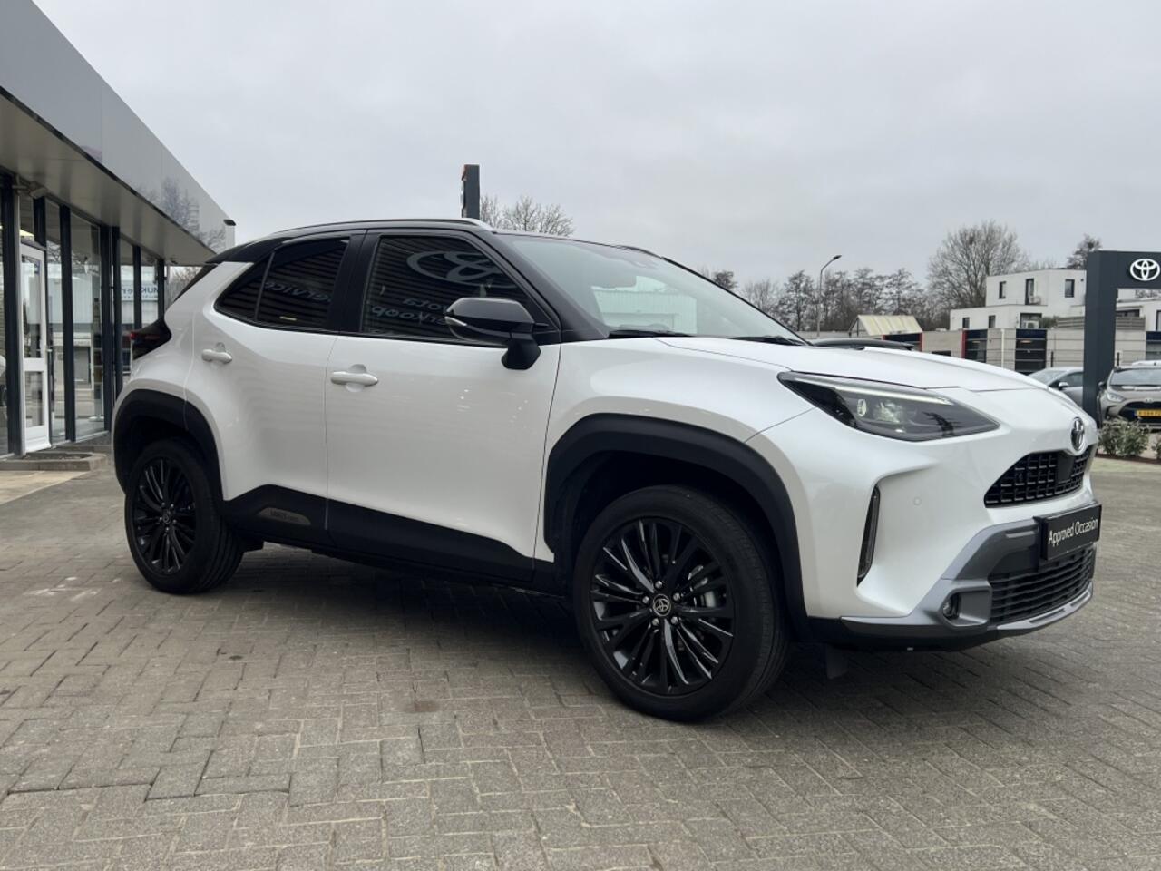 Toyota YARIS Cross 1.5 Hybrid Adventure | JBL | Blindspot | Parkeersensoren V+A