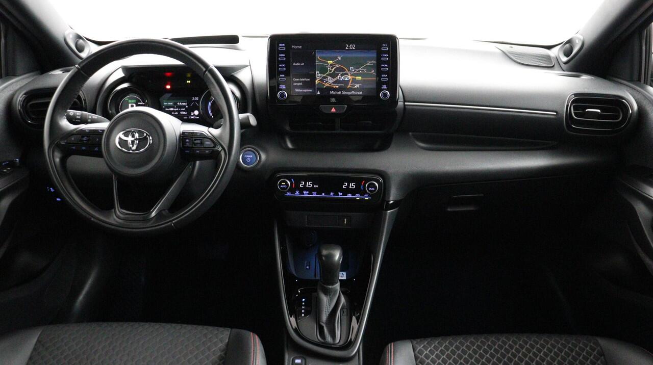 Toyota YARIS 1.5 Hybrid Launch Edition | Heads-Up Display | Parkeersensoren | Navigatie | JBL |