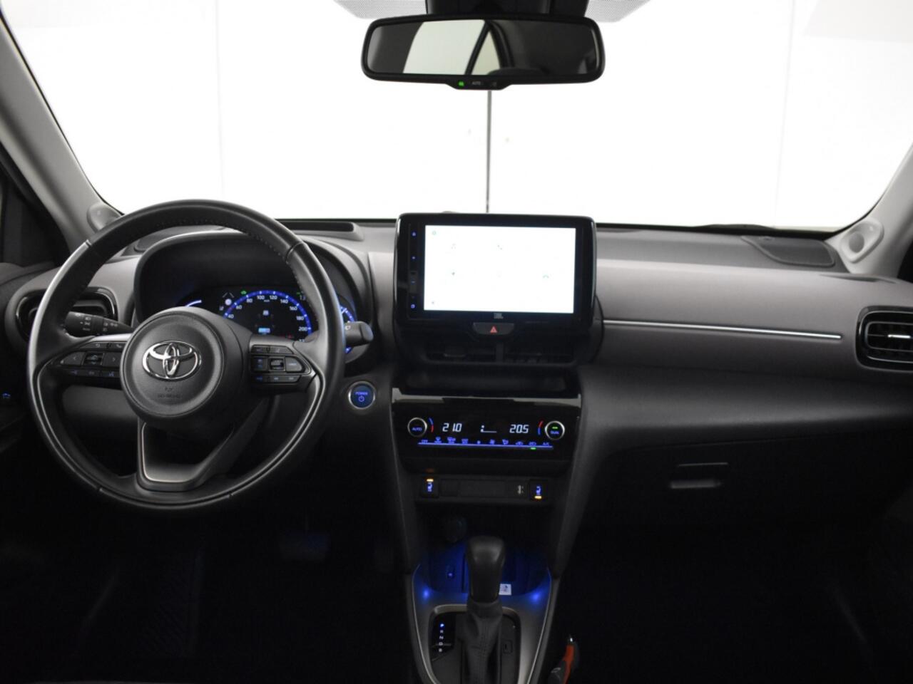 Toyota YARIS Cross 1.5 Hybrid Executive | JBL | Head Up | PDC | Trekhaak |