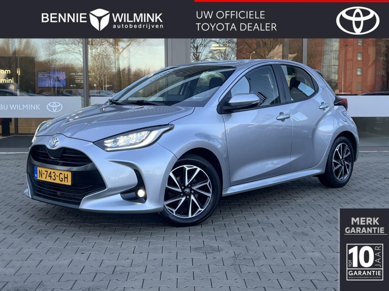 Toyota YARIS 1.5 VVT-i TeamNL | Keyless | Led | Adaptive Cruise