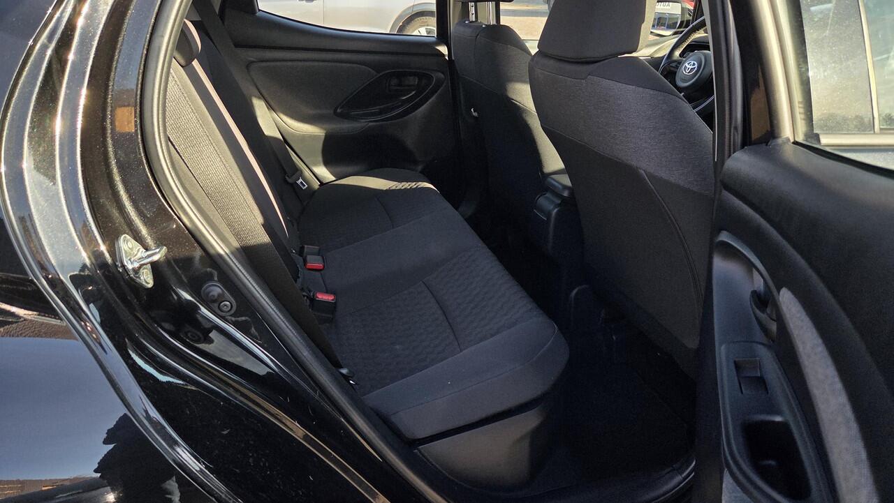 Toyota YARIS 1.5 Hybrid Dynamic