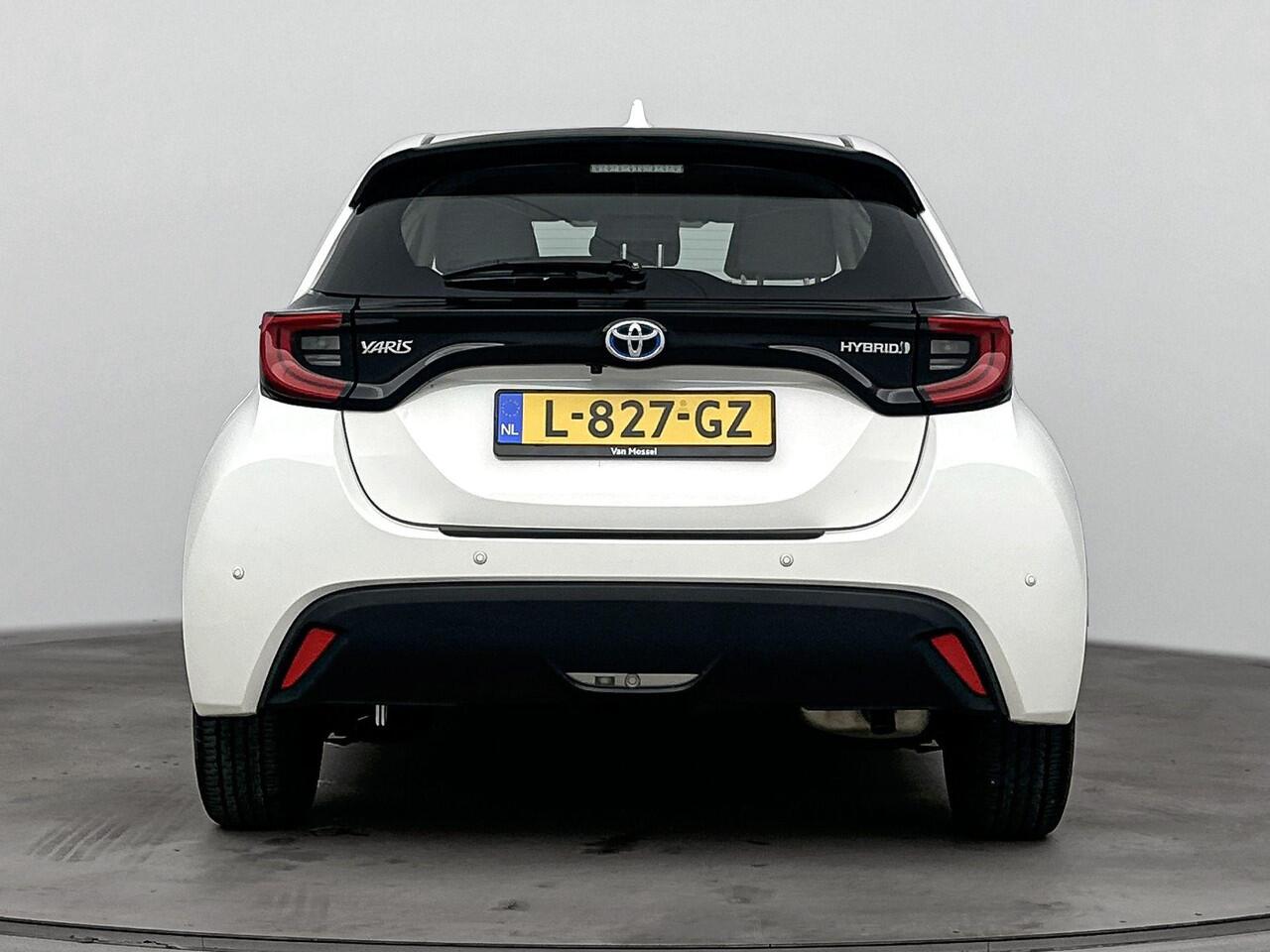 Toyota YARIS 1.5 Hybrid Dynamic airco automatisch |Apple Carplay/Android Auto |Cruise control adaptief |LED koplampen | lichtmetalen velgen 16" |