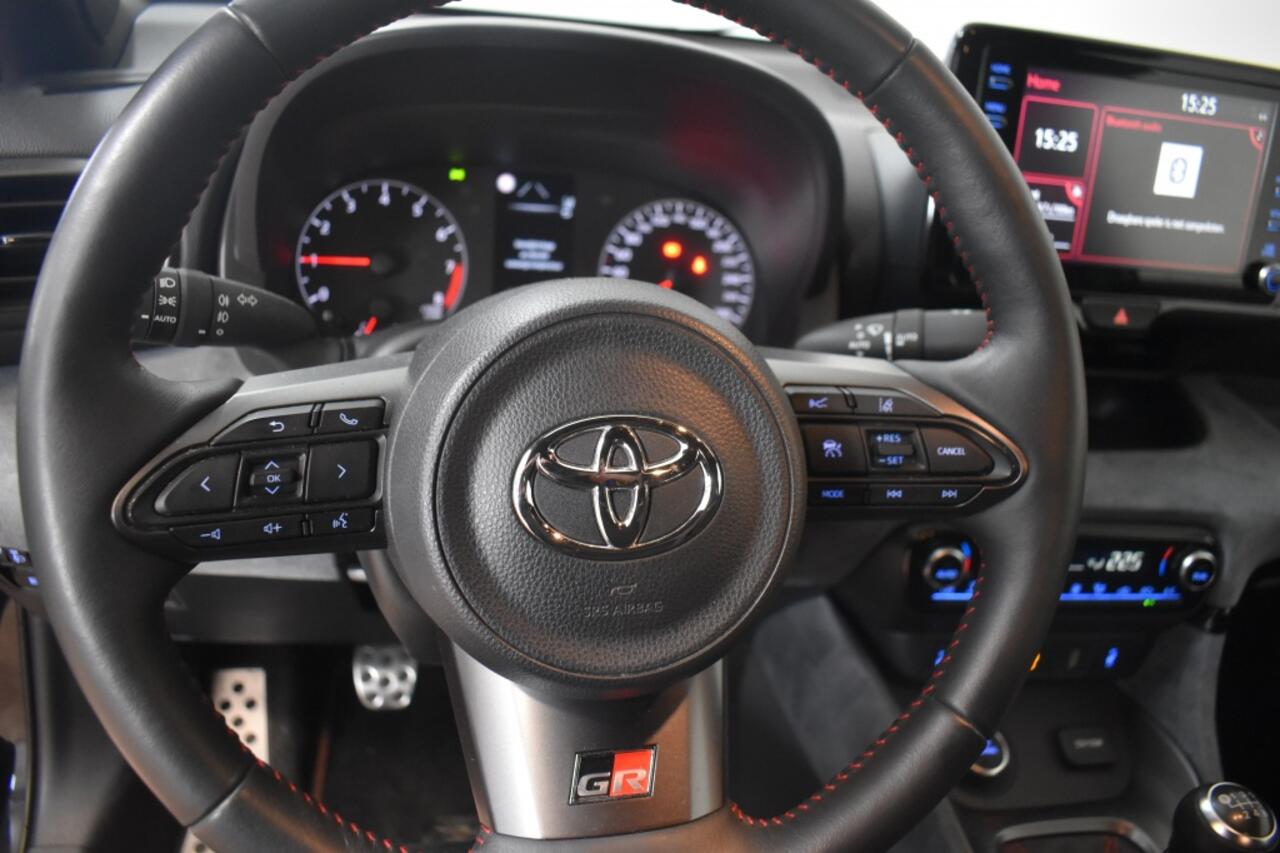 Toyota YARIS 1.6 GR-Sport Performance