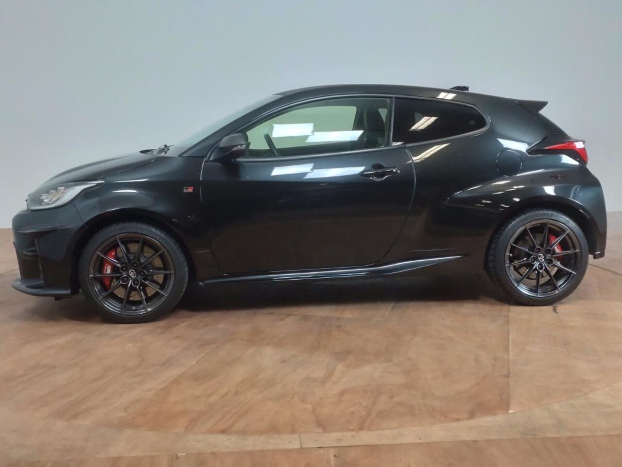 Toyota YARIS 1.6 GR-Sport Performance