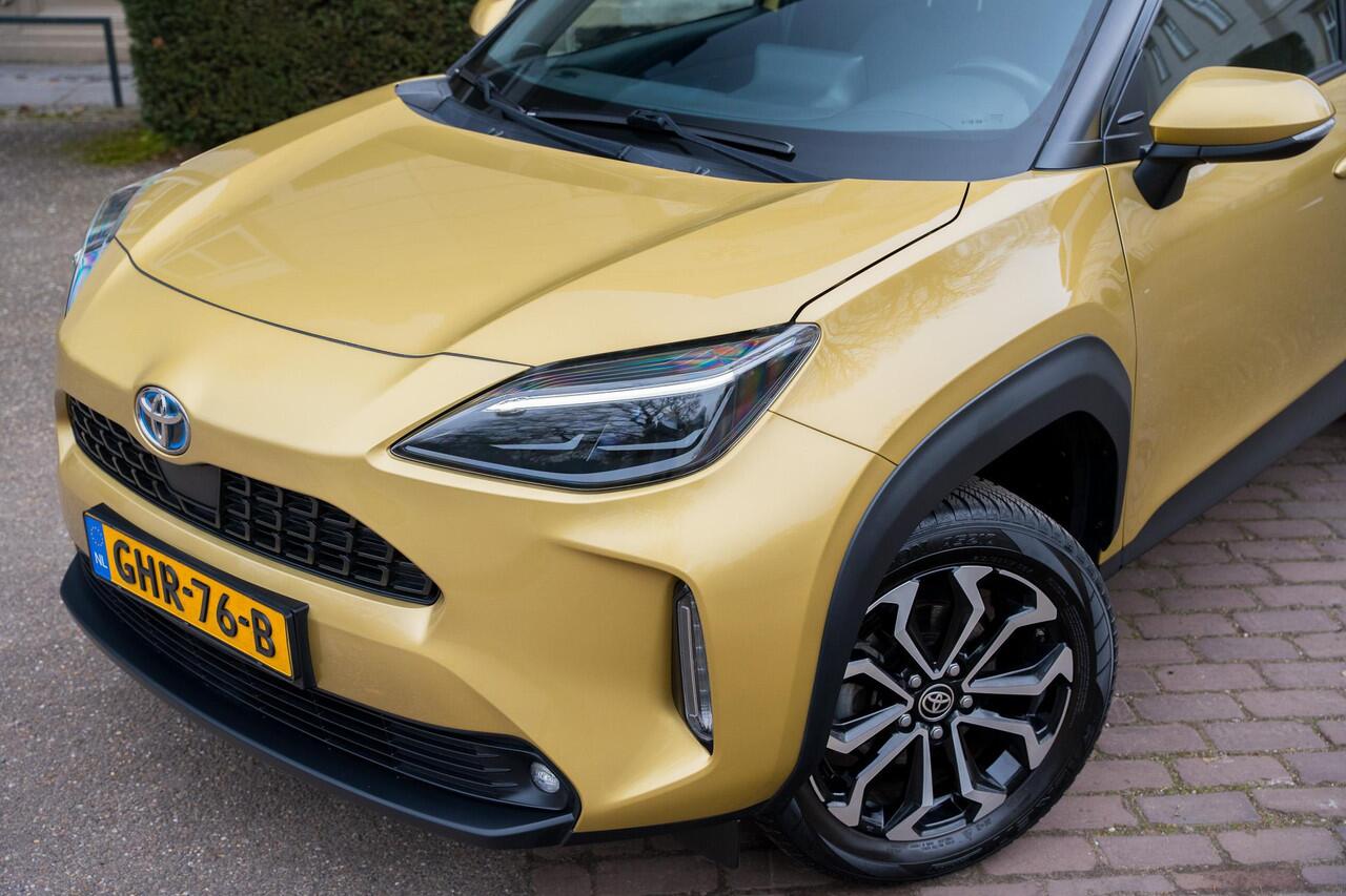 Toyota YARIS Cross 1.5 Hybrid Dynamic ADAPTIVE | CAMERA | CARPLAY | STUURVERW| NIEUWSTAAT