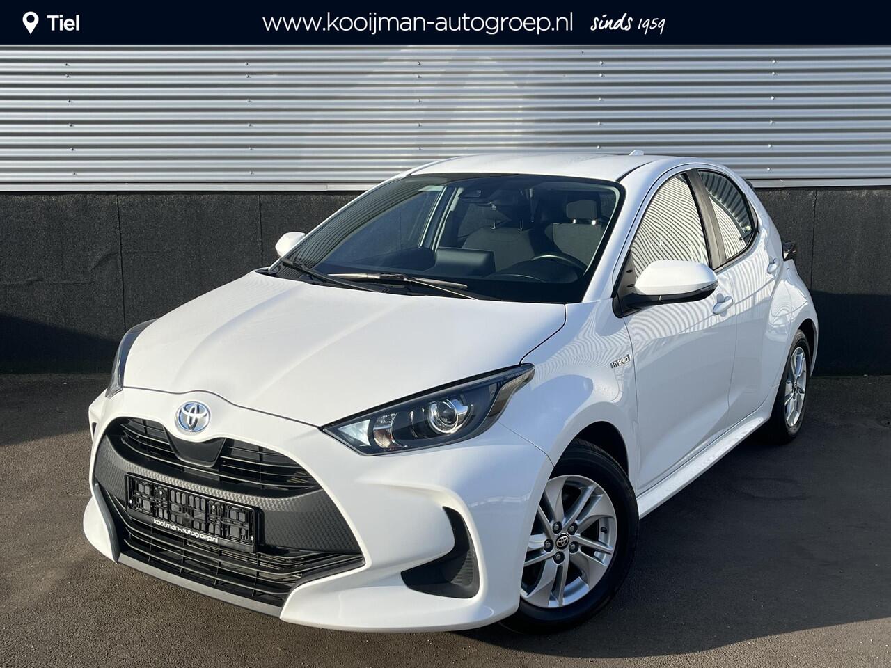 Toyota YARIS 1.5 Hybrid Business Plus Apple Carplay en/of Android auto navigatie, Stoelverwarming, Adaptieve cruise control, Achteruitrijcamera, Climate control