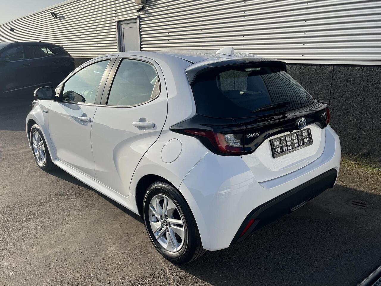 Toyota YARIS 1.5 Hybrid Business Plus Apple Carplay en/of Android auto navigatie, Stoelverwarming, Adaptieve cruise control, Achteruitrijcamera, Climate control