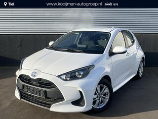 toyota-yaris-1.5-hybrid-business-pl