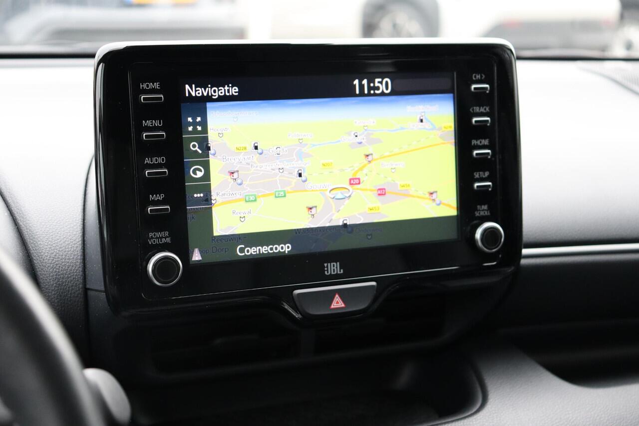 Toyota YARIS 1.5 Hybrid Executive, JBL, Panodak, Apple Carplay / Android auto, Parkeersensoren, Adaptieve cruise control, BSM.