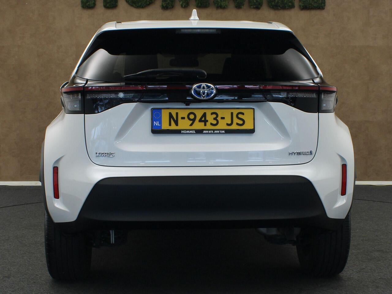 Toyota YARIS Cross 1.5 Hybrid First Edition - ORIGINEEL NEDERLANDSE AUTO - PARELMOERLAK - KEYLESS ENRTY & START - ADAPTIVE CRUISE CONTROL - APPLE CARPLAY / ANDROID AUTO
