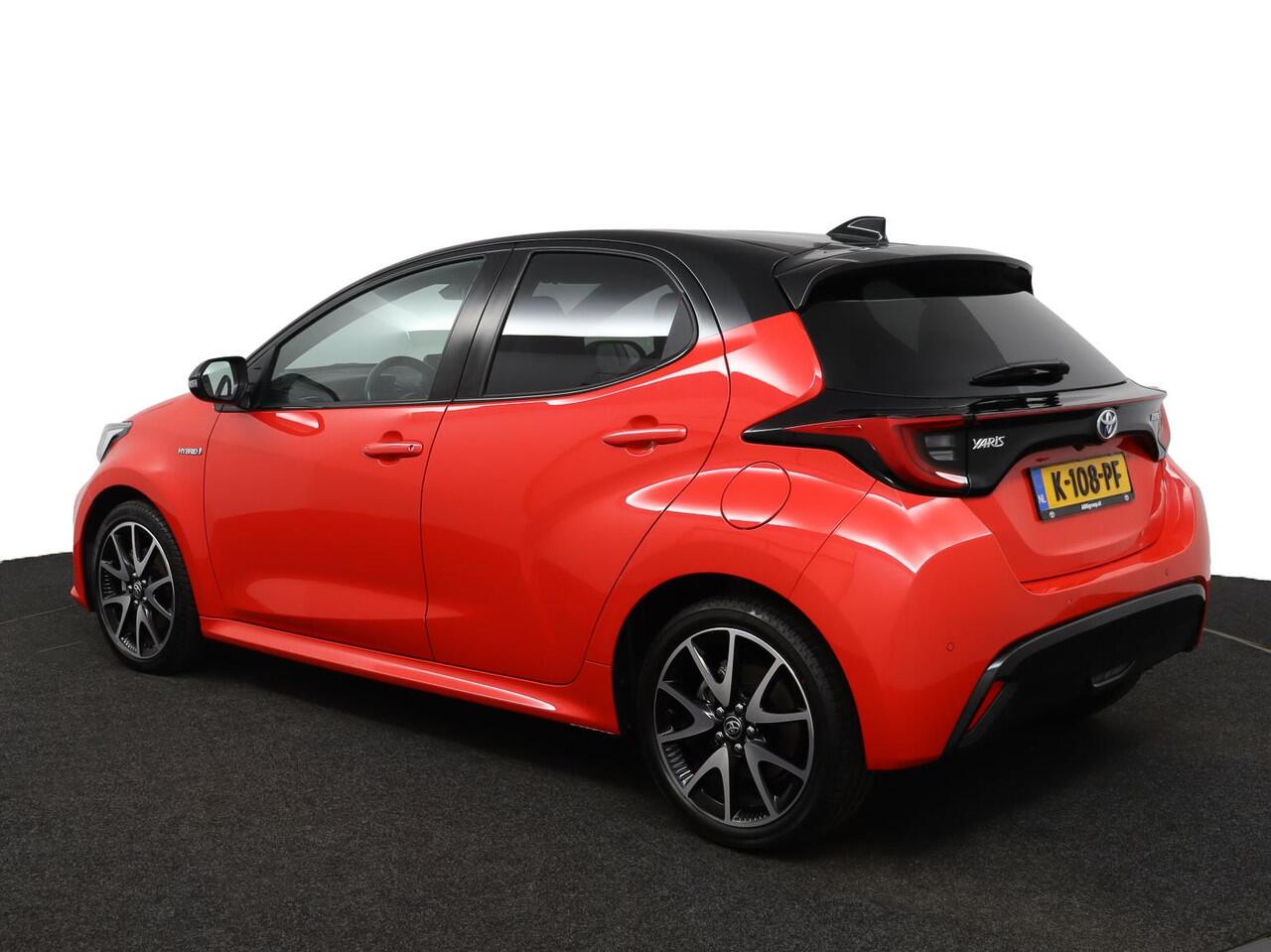 Toyota YARIS 1.5 Hybrid Launch Edition | Head-up Display | JBL audio | Adaptive Cruise Control | Achteruitrijcamera | Apple Carplay | Android Auto |