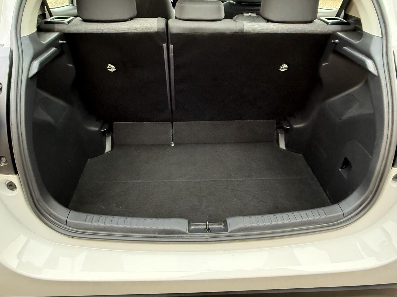 Toyota YARIS 1.5 Hybrid Active / Airco clima/ Apple carplay/ Camera/ Cruise/