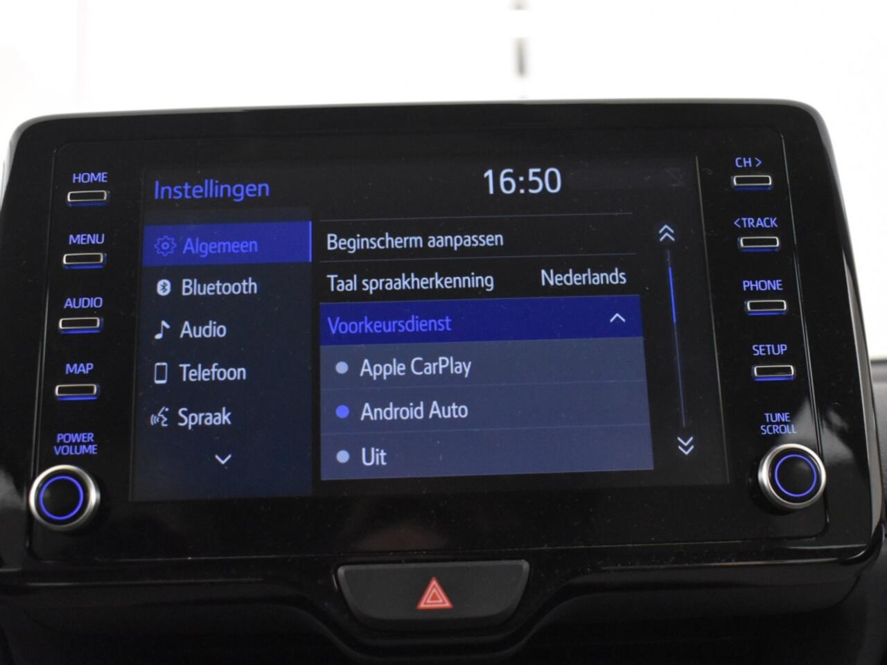 Toyota YARIS 1.5 Hybrid Executive Selection | Bi Tone | Trekhaak | Carplay