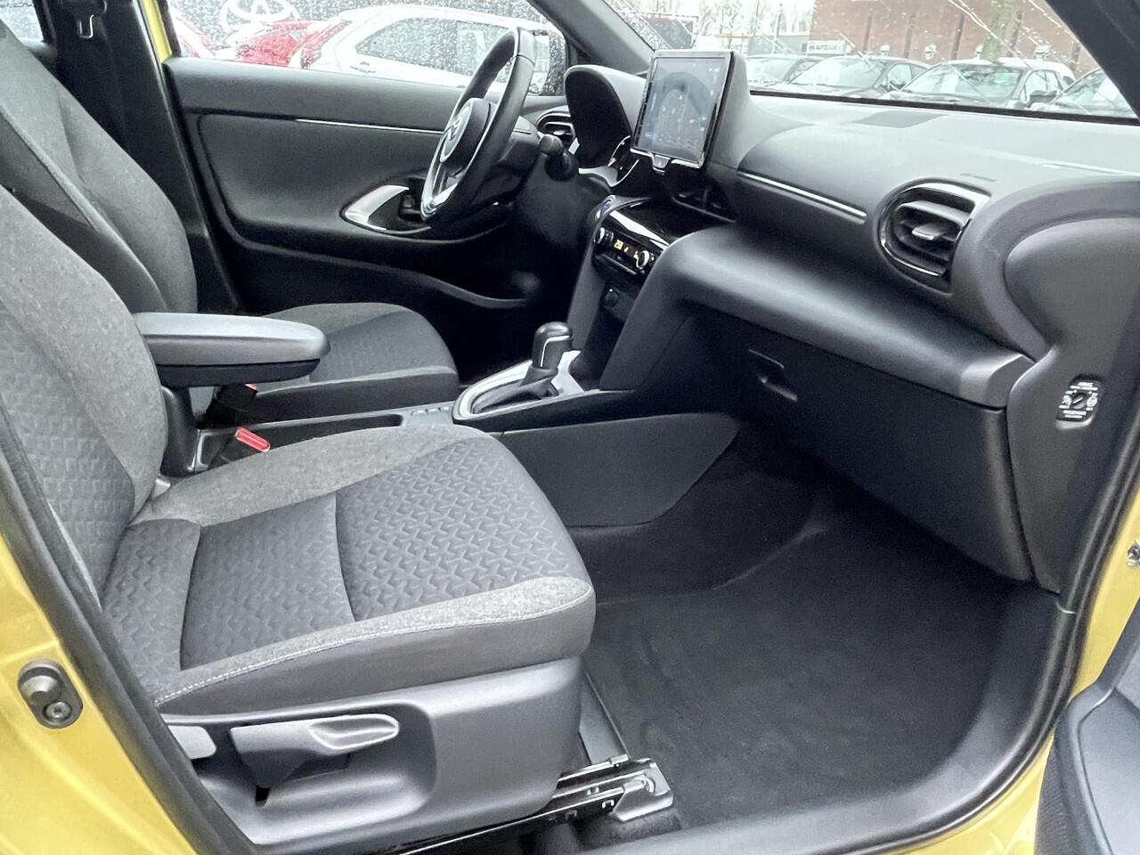 Toyota YARIS Cross 1.5 Hybrid First Edition Winterpack