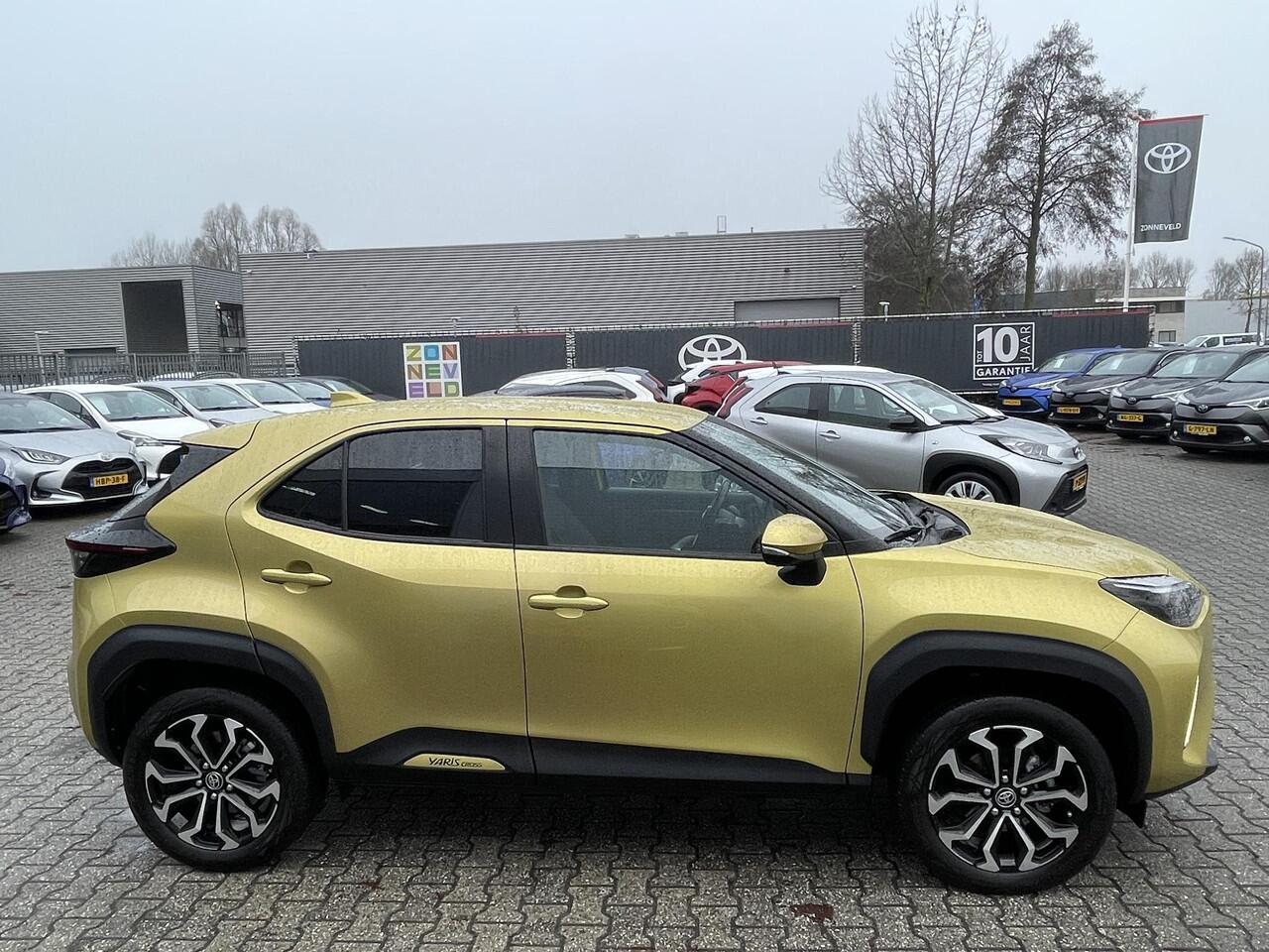 Toyota YARIS Cross 1.5 Hybrid First Edition Winterpack