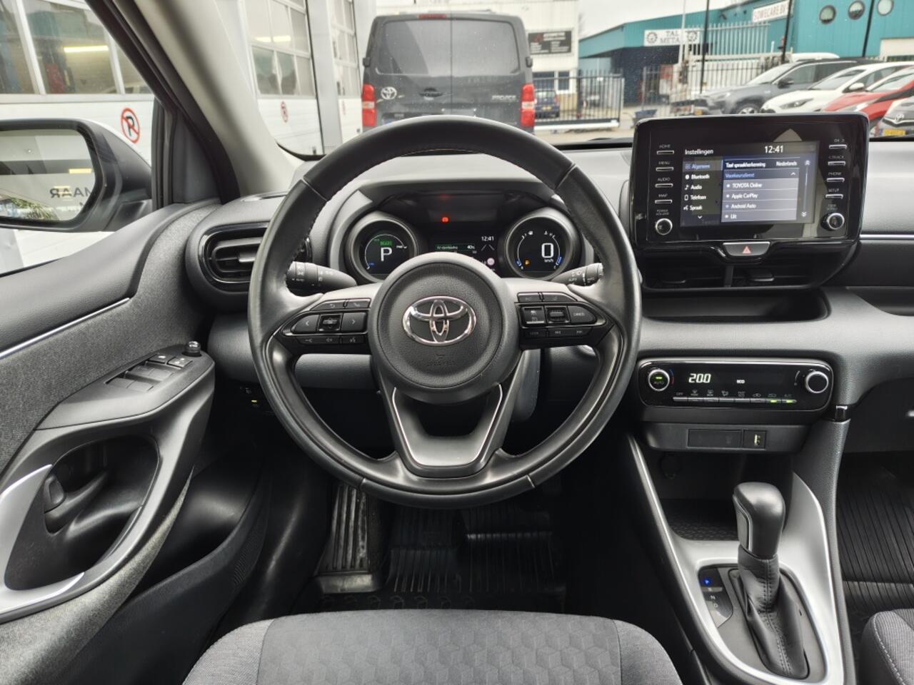 Toyota YARIS 1.5 Hybrid Dynamic | Navi | Keyless Entry/Start | Android Auto