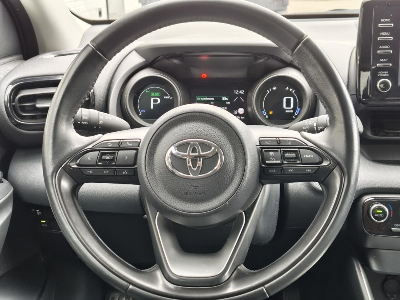 Toyota YARIS 1.5 Hybrid Dynamic | Navi | Keyless Entry/Start | Android Auto