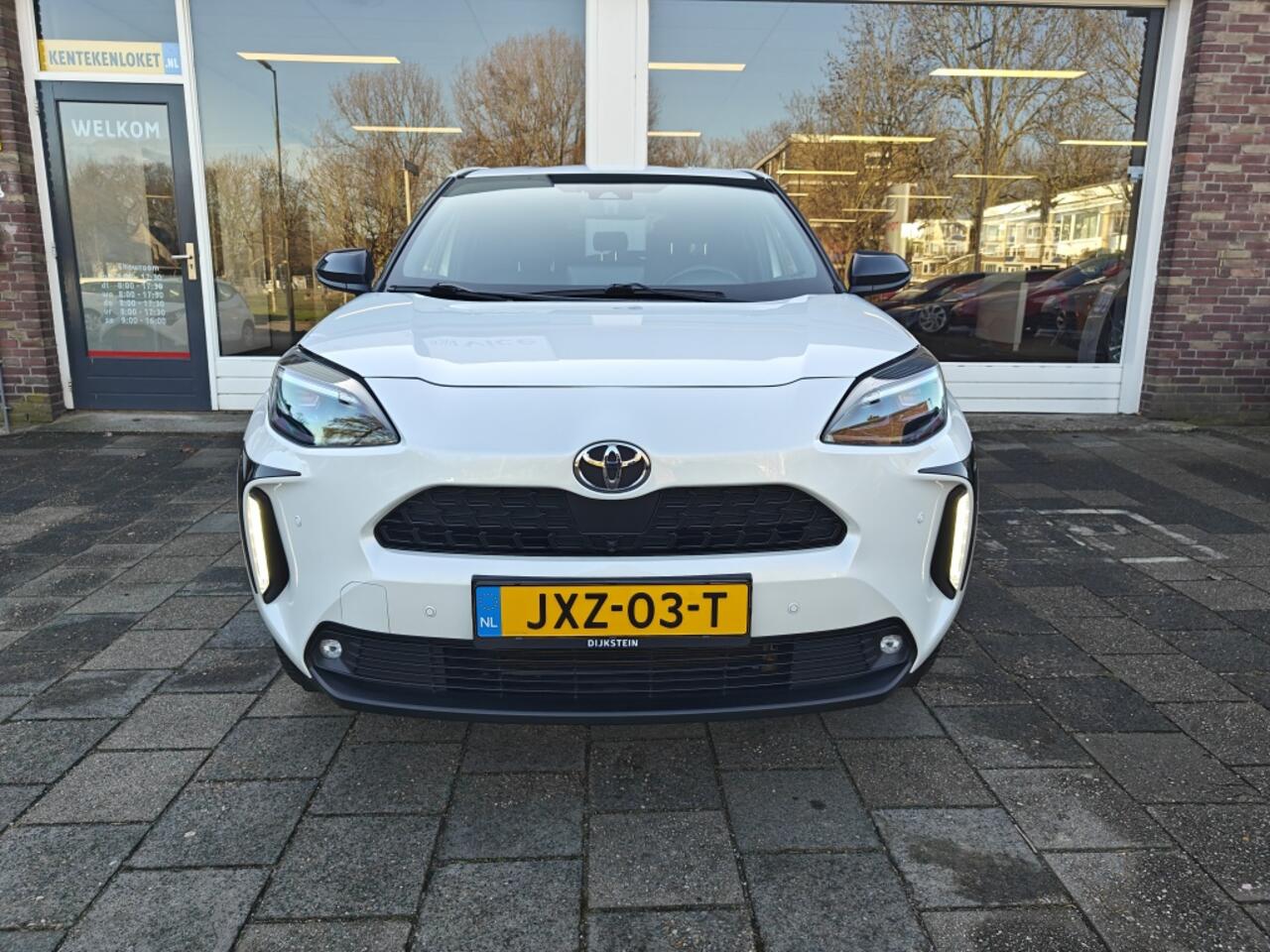 Toyota YARIS Cross Hybrid 2WD Team D