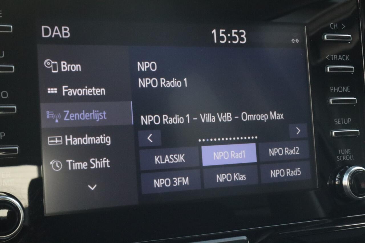 Toyota YARIS 1.5 Hybrid Dynamic Blindspot | Carplay