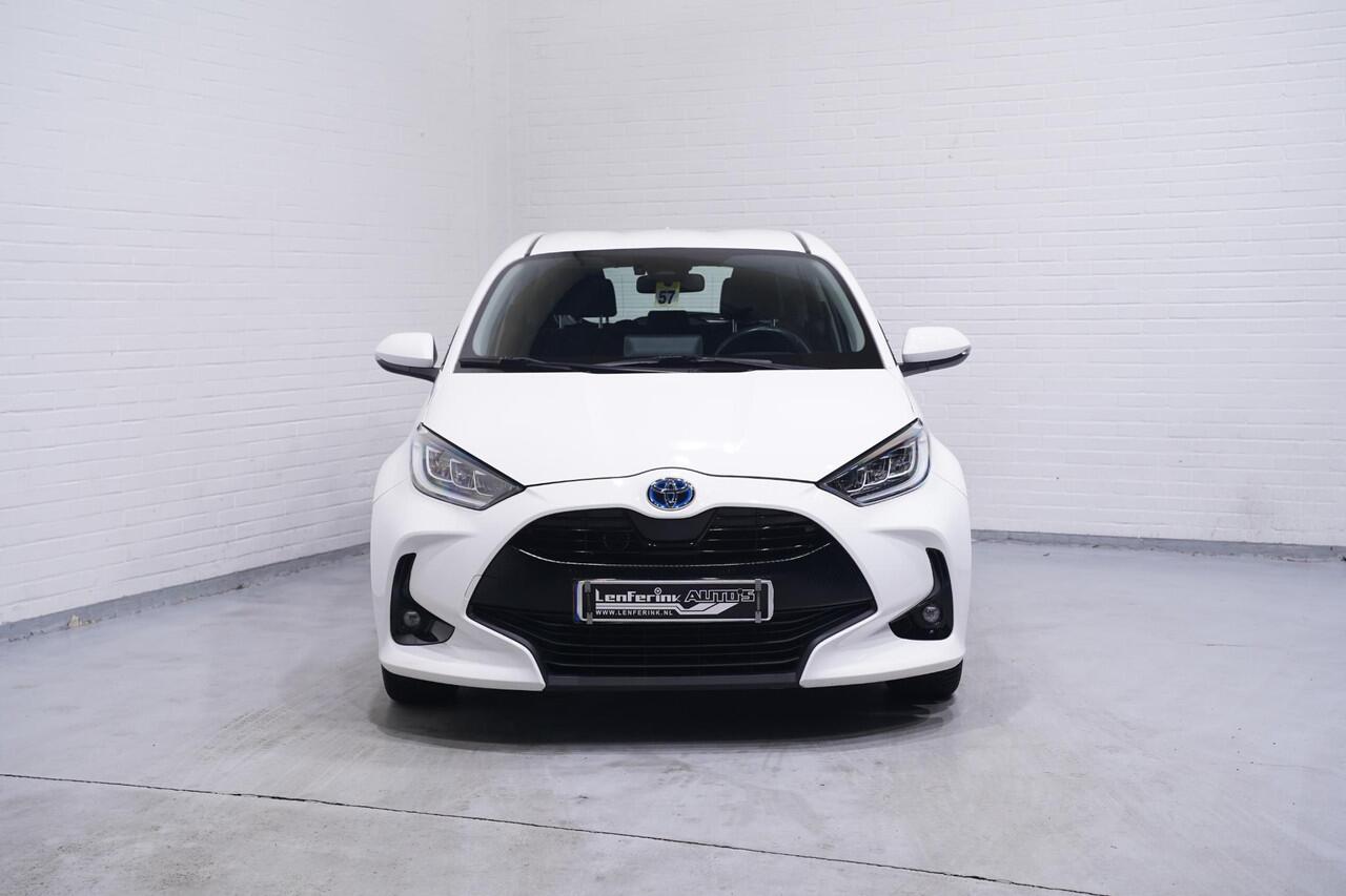 Toyota YARIS 1.5 Hybrid Dynamic NAP 1e eigenaar camera lane-assist stuurbediening Navigatie DAB climate-controle bleutooth botsbeveiliging electrisch-pakket