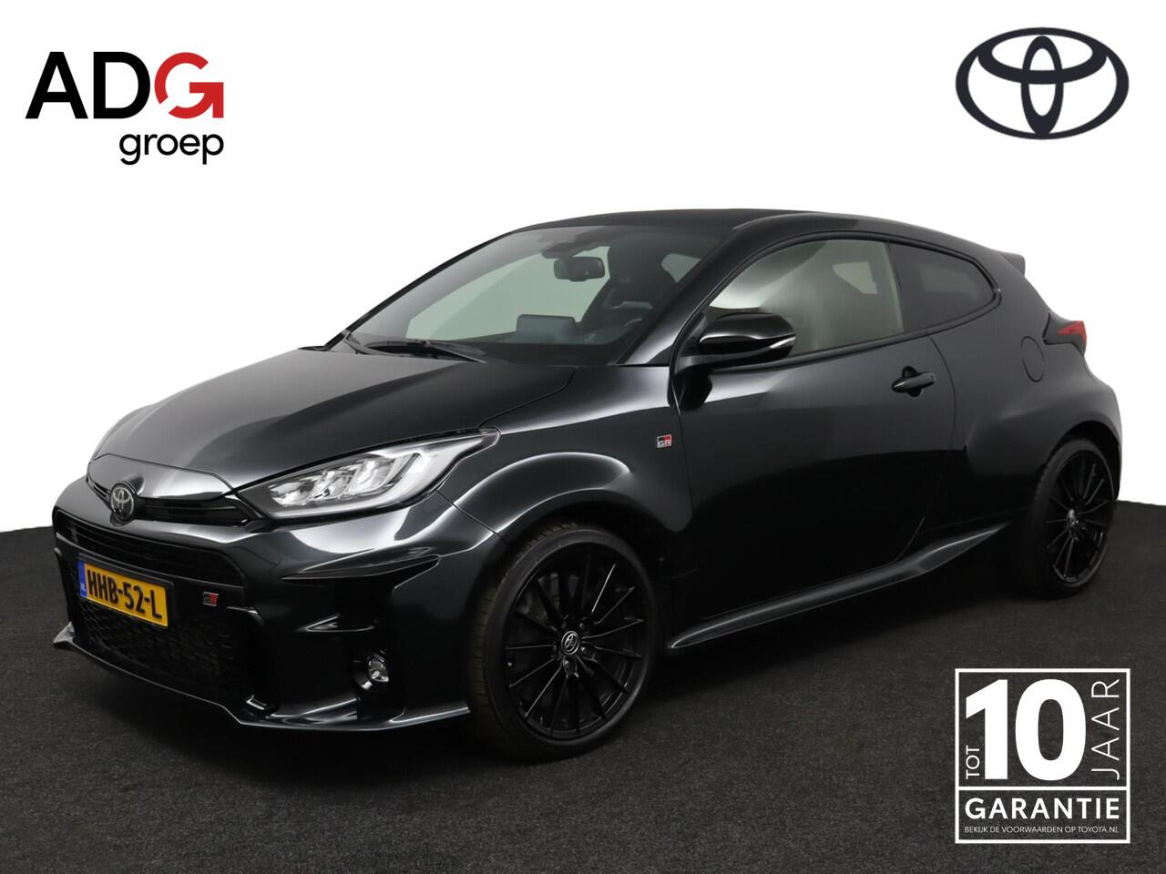 Toyota YARIS 1.6 GR Premium | 4WD | 261 PK | Apple carplay | Stuur en stoelverwarming |