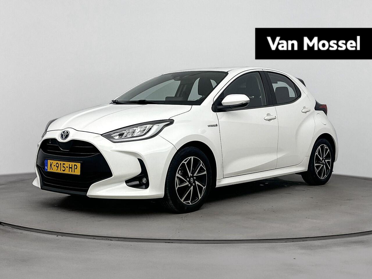 Toyota YARIS 1.5 Hybrid Dynamic | airco automatisch | Apple Carplay/Android | Autonomous Emergency Braking | bots herkenning en activatie | cruise control adaptief | LED koplampen | lichtmetalen velgen 16" |