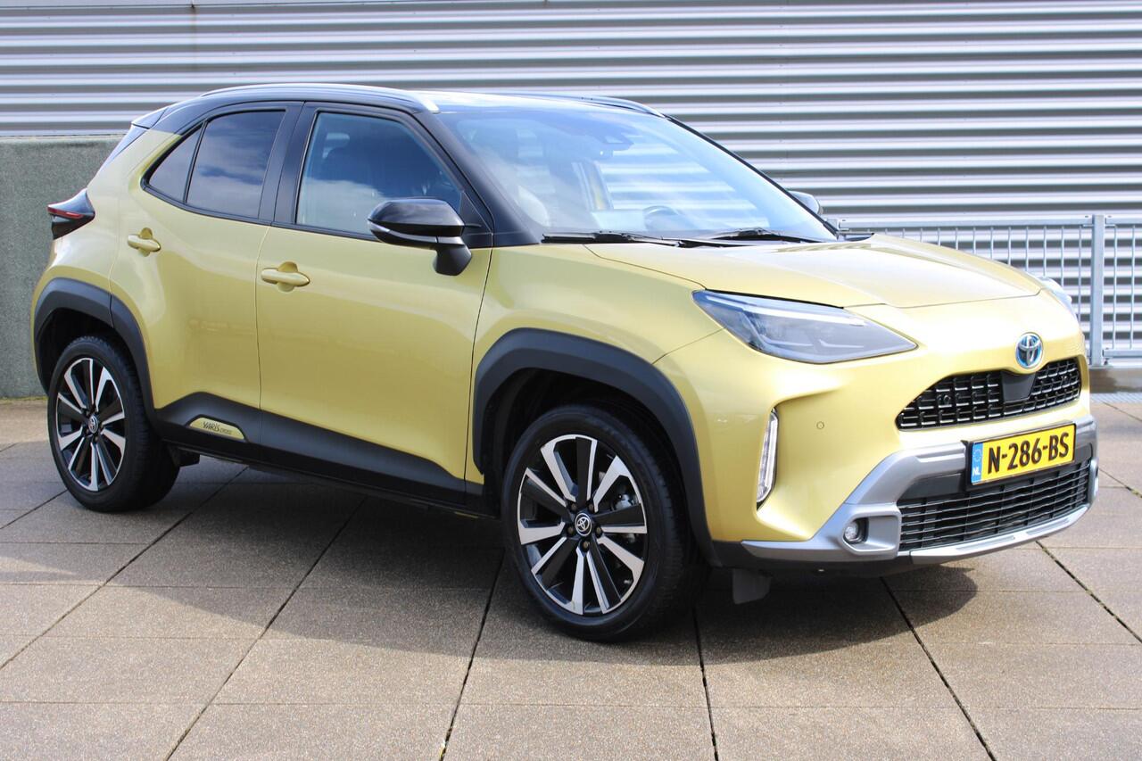 Toyota YARIS Cross 1.5 Hybrid Launch Edition Navigatie / Camera / Stoelverwarming