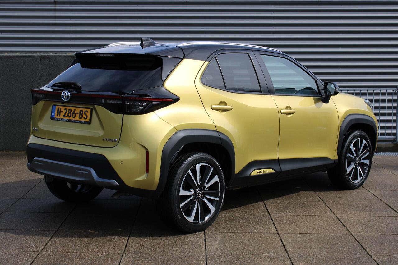 Toyota YARIS Cross 1.5 Hybrid Launch Edition Navigatie / Camera / Stoelverwarming