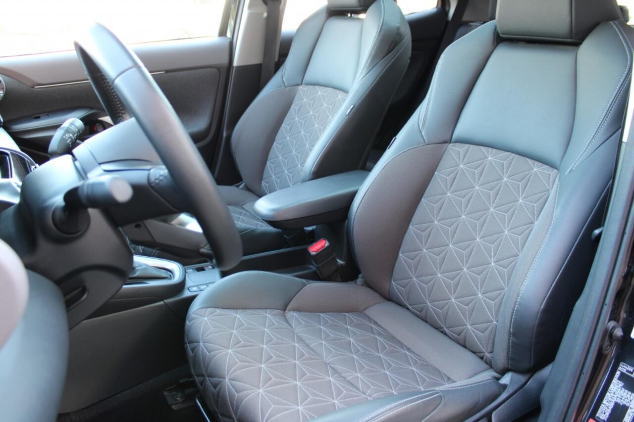 Toyota YARIS 1.5 Hybrid Executive Automaat