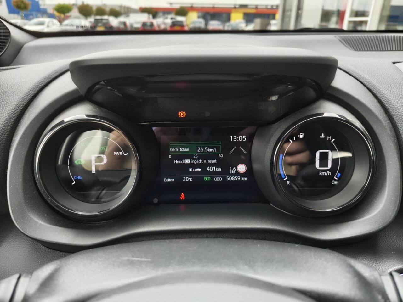 Toyota YARIS 1.5 Hybrid Launch Edition | Adaptive Cruise Control | Stoelverwa