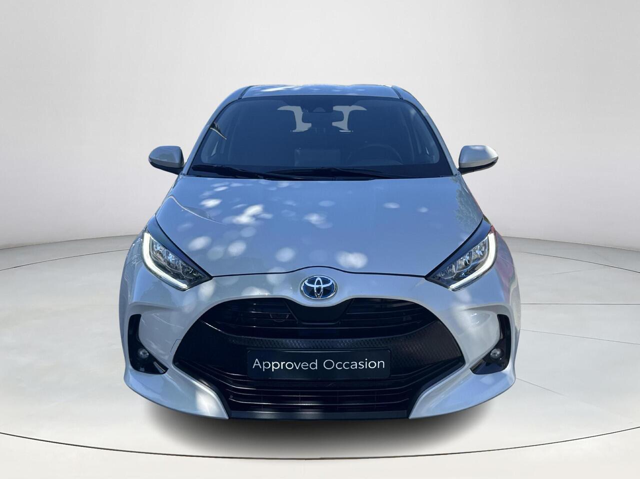 Toyota YARIS 1.5 Hybrid Dynamic | 06-10141018 Voor meer informatie