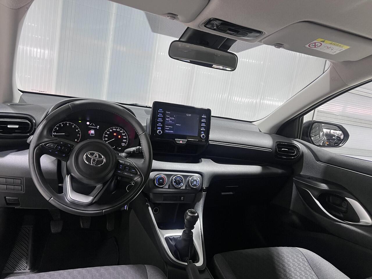 Toyota YARIS 1.5 VVT-i Active | Dealer onderhouden | Camera |