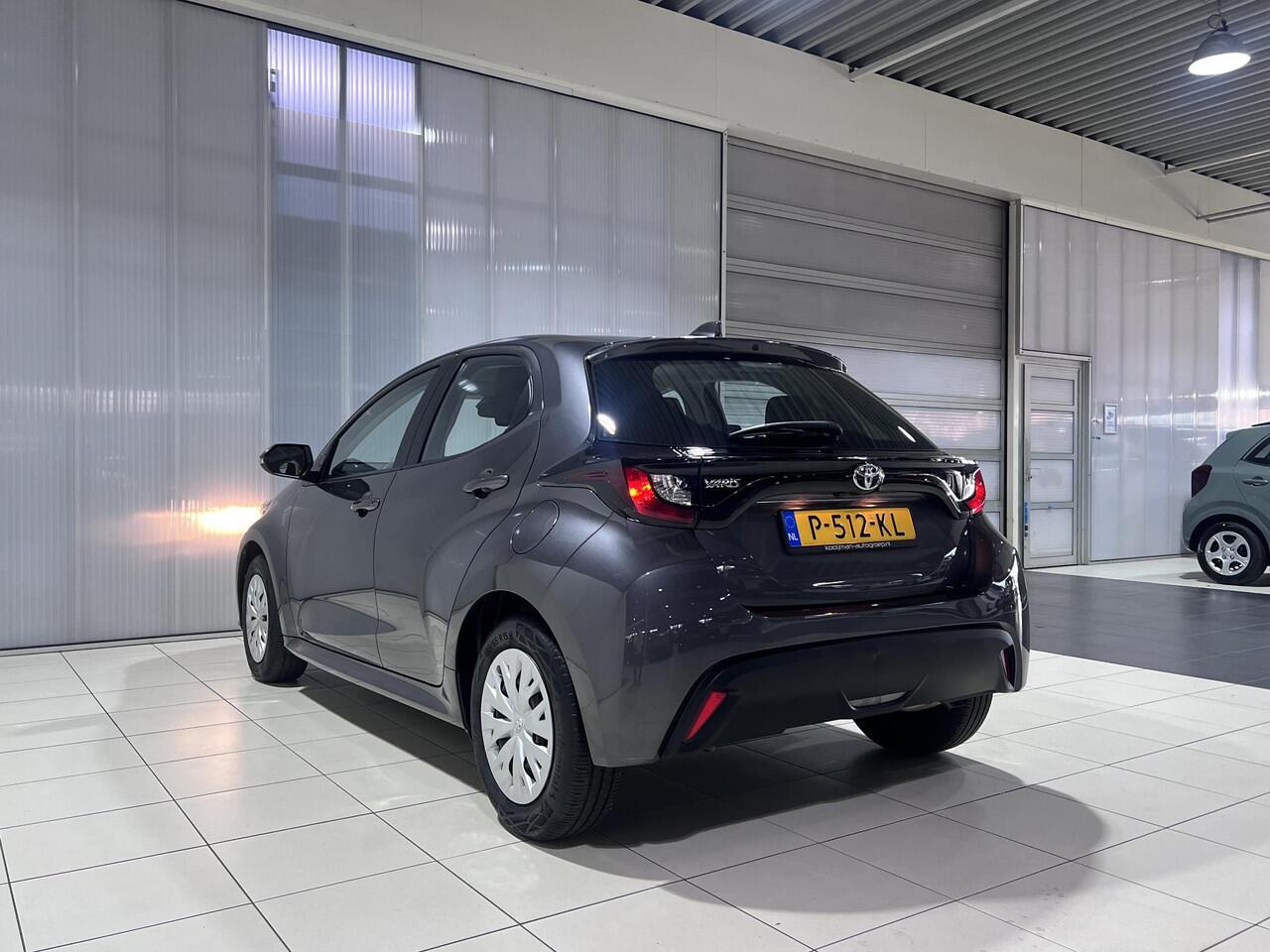 Toyota YARIS 1.5 VVT-i Active | Dealer onderhouden | Camera |