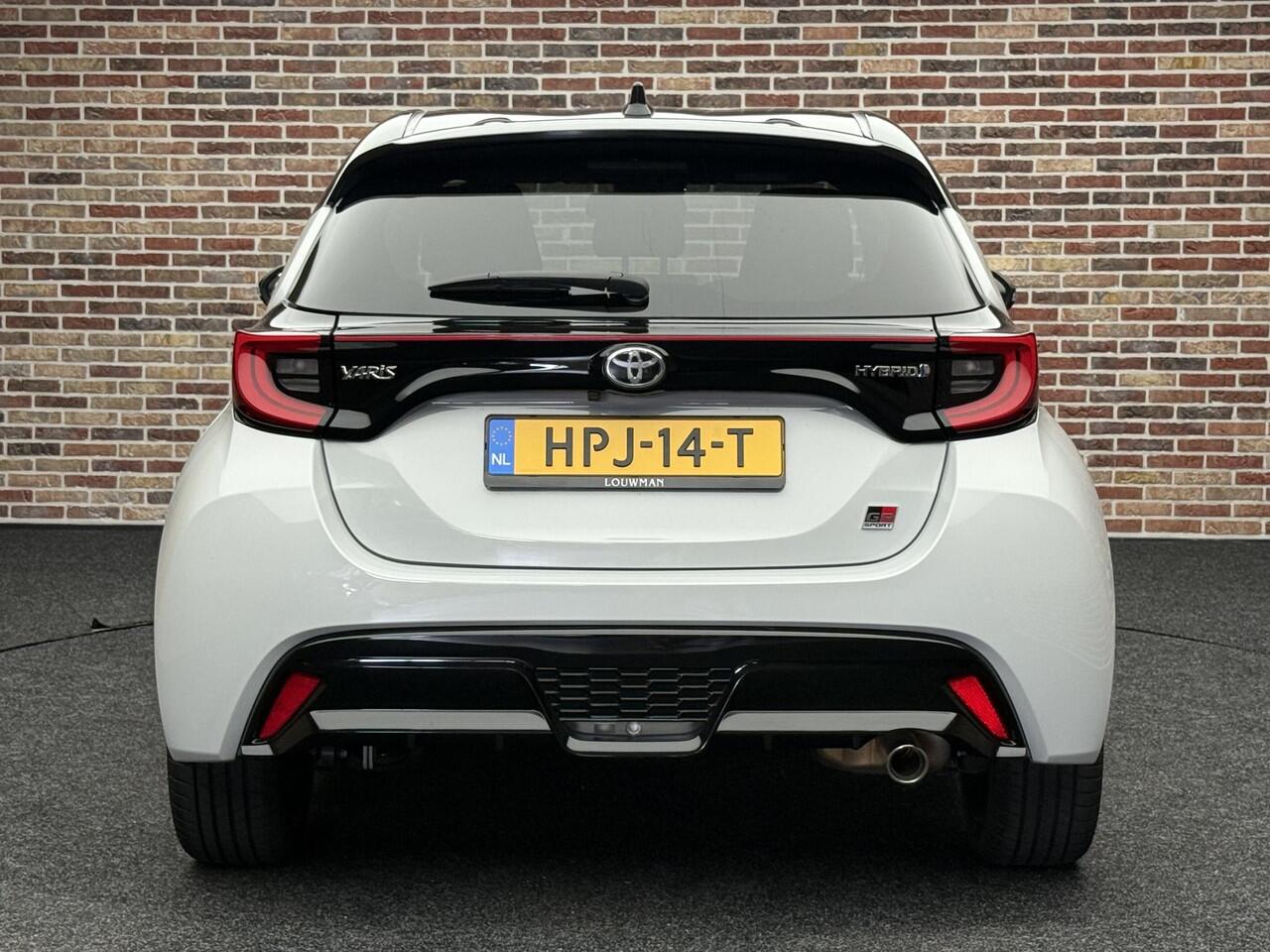 Toyota YARIS 1.5 Hybrid GR Sport CAMERA LANE ASSIST CLIMATE NAVIGATIE JBL GARANTIE