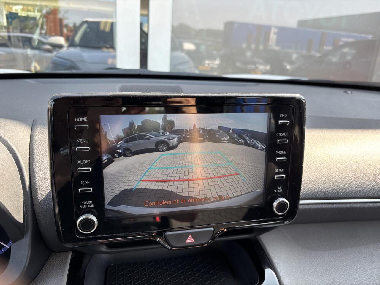 Toyota YARIS Cross 1.5 Hybrid 115 Active Plus | Parkeersensoren v+a | Keyless entry en start | Navi | Apple Carplay & Android Auto | Toyota garantie tot 2032!