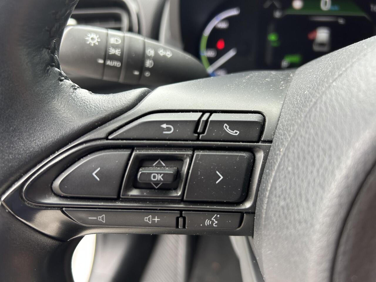 Toyota YARIS Cross 1.5 Hybrid Team D