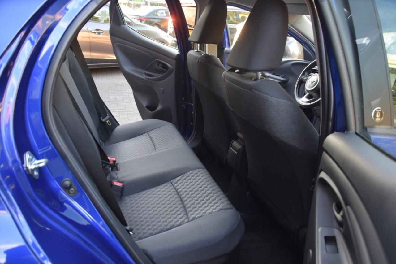 Toyota YARIS 1.5 HYBRID CAMERA/CARPLAY/ADAP. CRUISE