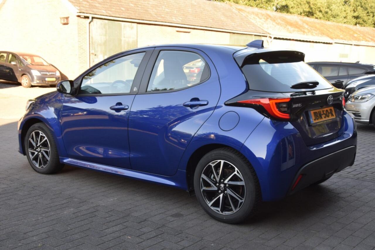 Toyota YARIS 1.5 HYBRID CAMERA/CARPLAY/ADAP. CRUISE