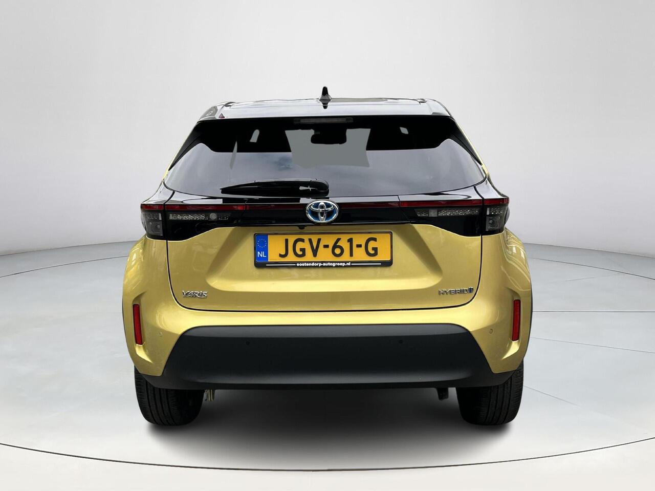 Toyota YARIS Cross 1.5 Hybrid Executive | JBL audio | Stoelverwarming | Head up display | 18 inch LM-velgen |