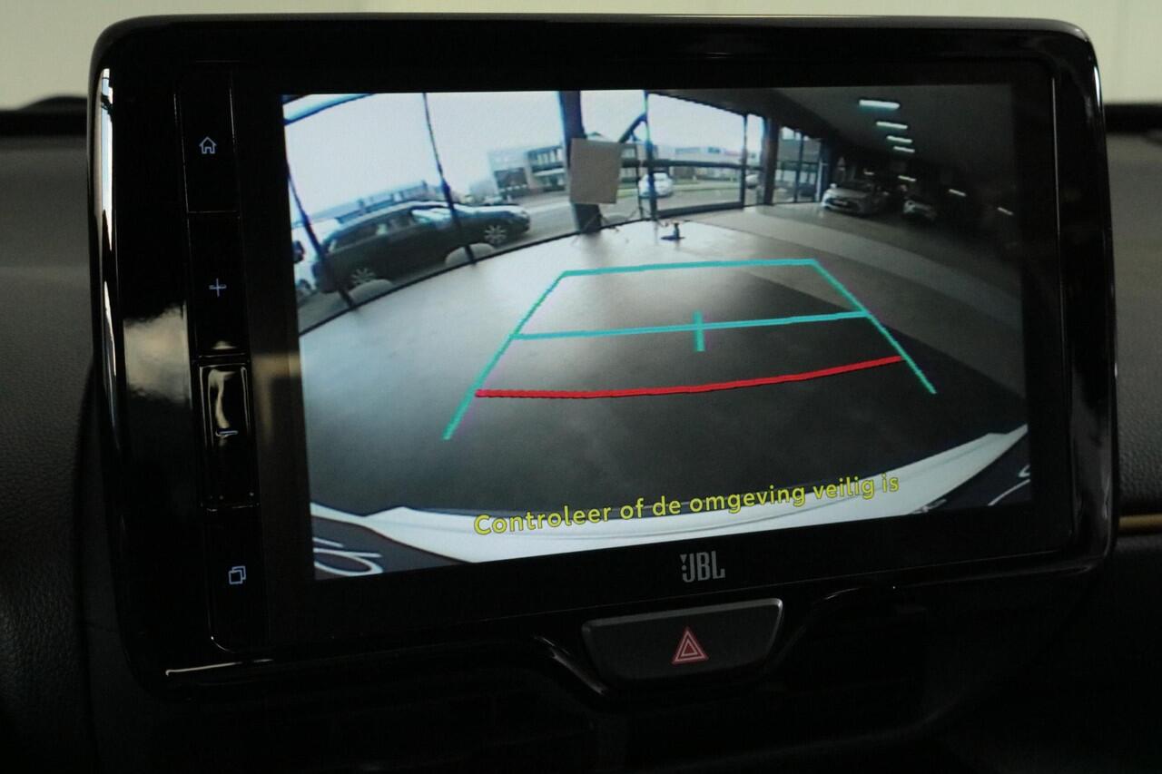 Toyota YARIS Cross 1.5 Hybrid Adventure AWD , Panodak, Blind Spot