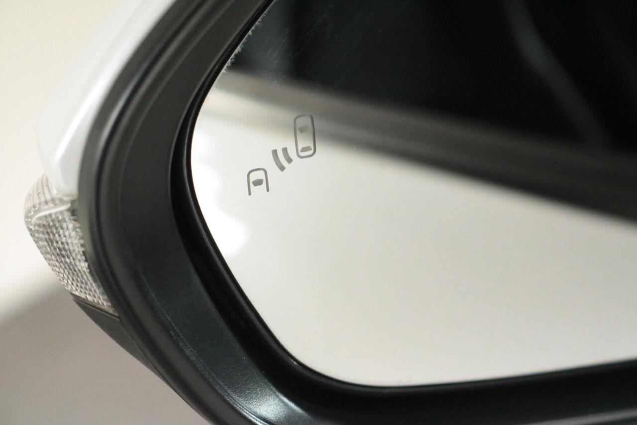 Toyota YARIS Cross 1.5 Hybrid Adventure AWD , Panodak, Blind Spot