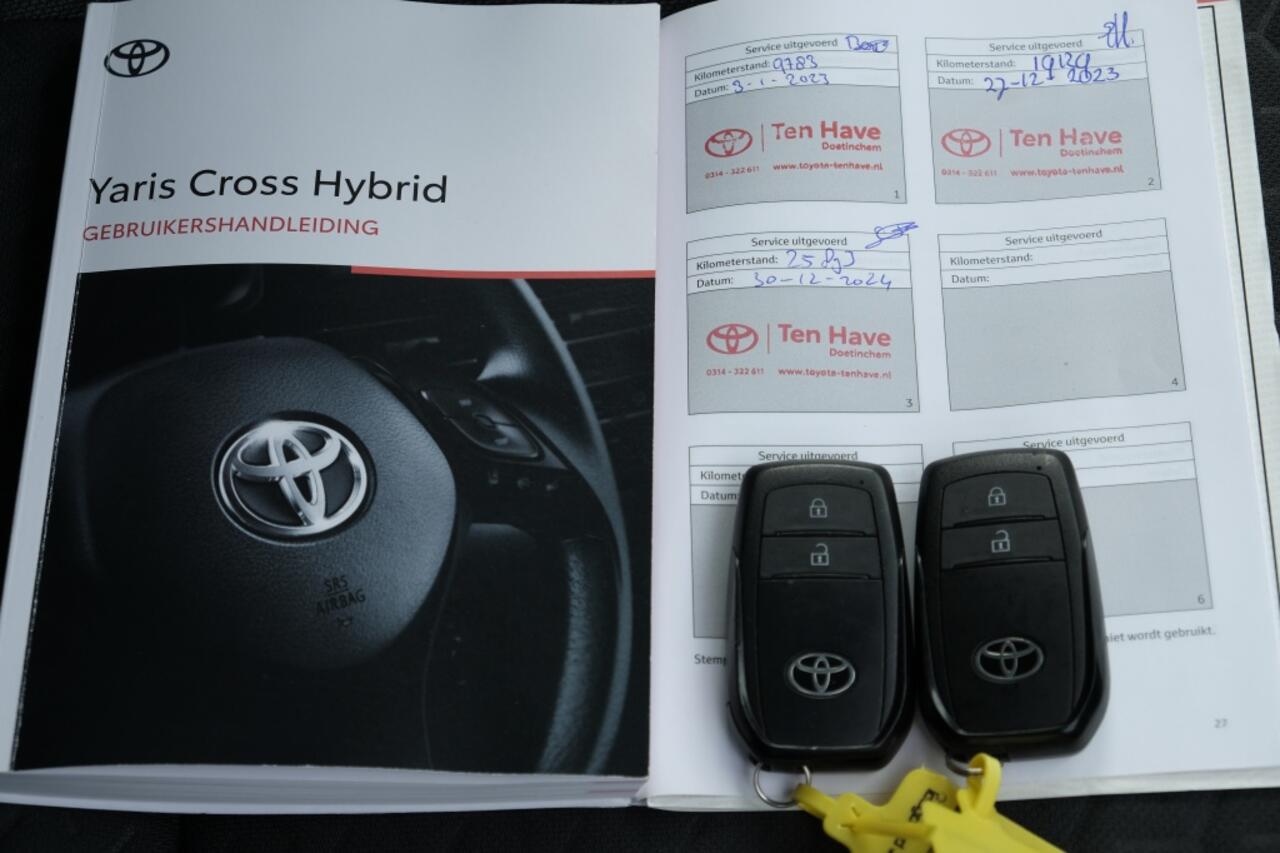 Toyota YARIS 1.5 Hybrid 115 First Edition Automaat | Apple CarPlay & Androi