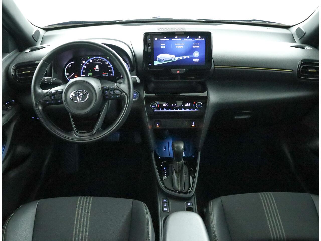 Toyota YARIS Cross 1.5 Hybrid Adventure | Stoelverwarming | Stuurverwarming | Navigatie |