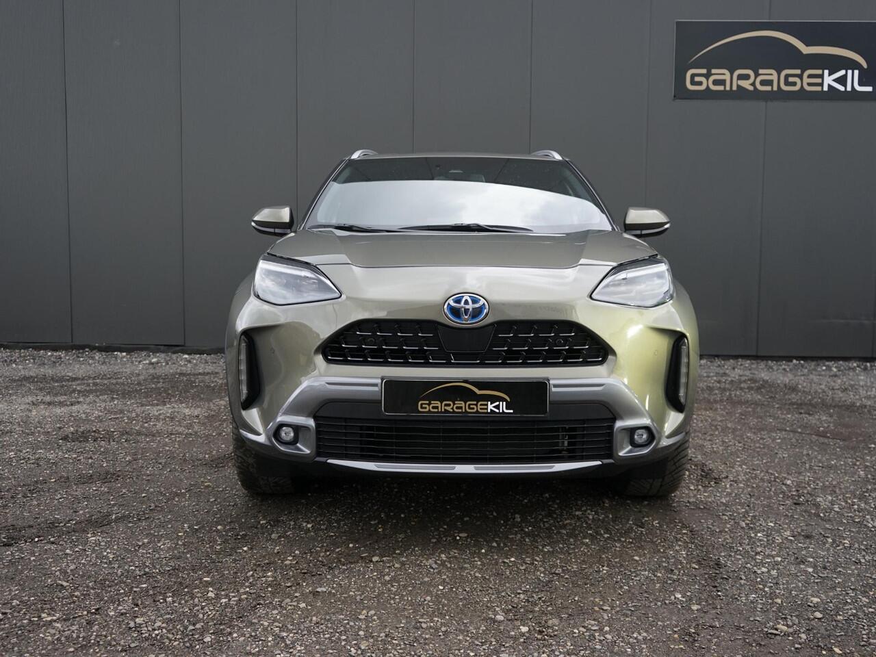 Toyota YARIS Cross 1.5 Hybrid Adventure 1ste eigenaar / AWD / Dealer onderh. / Privacy glass / Keyless / Camera / Half leer / Trekhaak