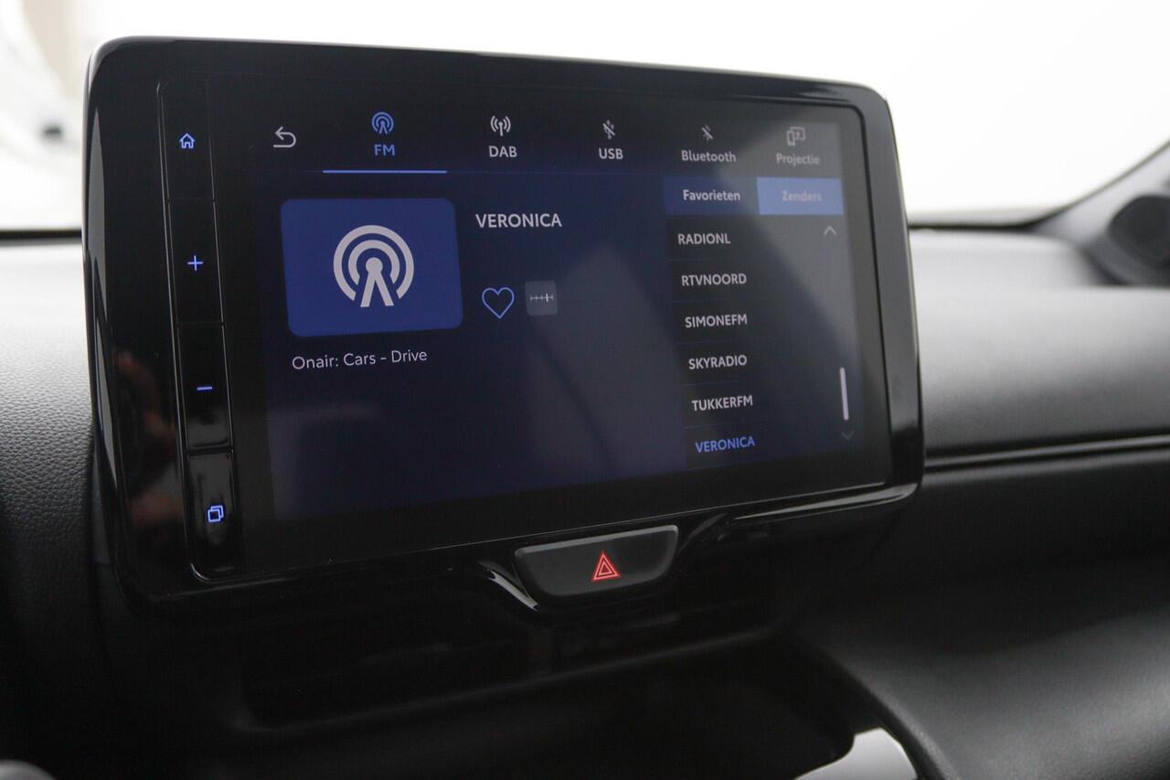 Toyota YARIS Cross 1.5 Hybrid Explore | Navigatie | Stoelverwarming | Keyless | Parkeersensoren |