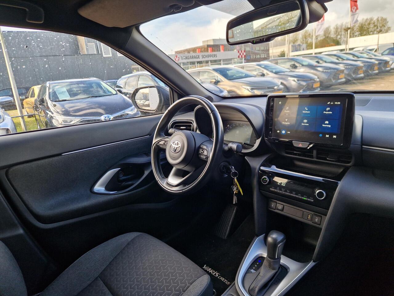 Toyota YARIS Cross 1.5 Hybrid AWD Dynamic Trekhaak | Parkeersensoren