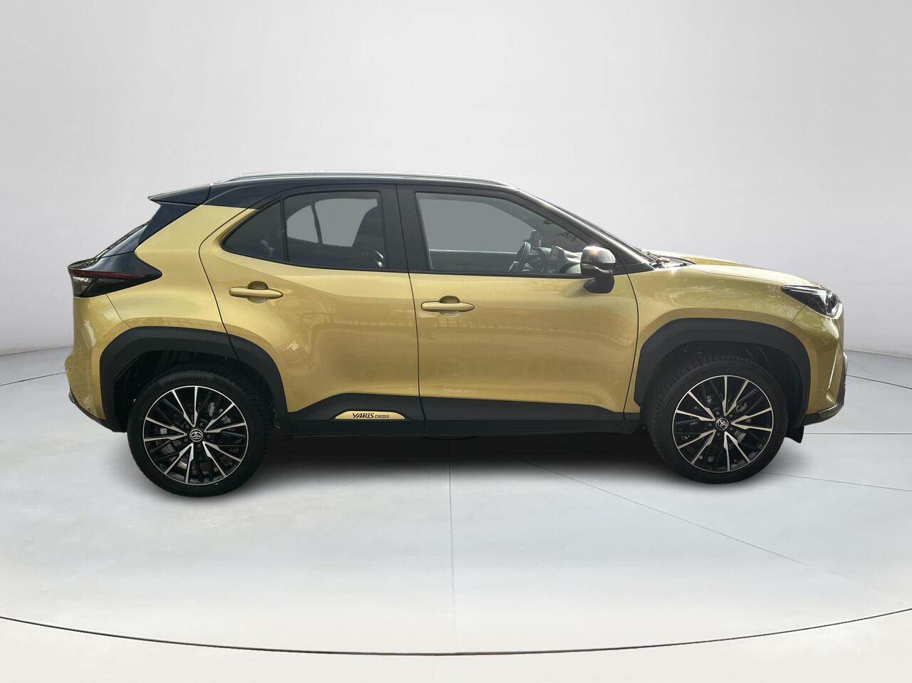 Toyota YARIS Cross 1.5 Hybrid Launch Edition