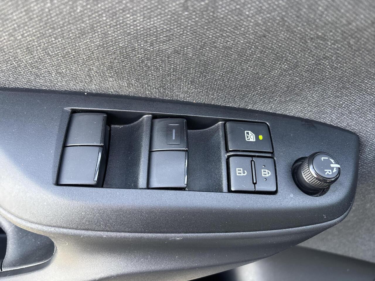 Toyota YARIS 1.5 Hybrid Dynamic | All-in prijs | Automaat | Trekhaak afneembare kogel