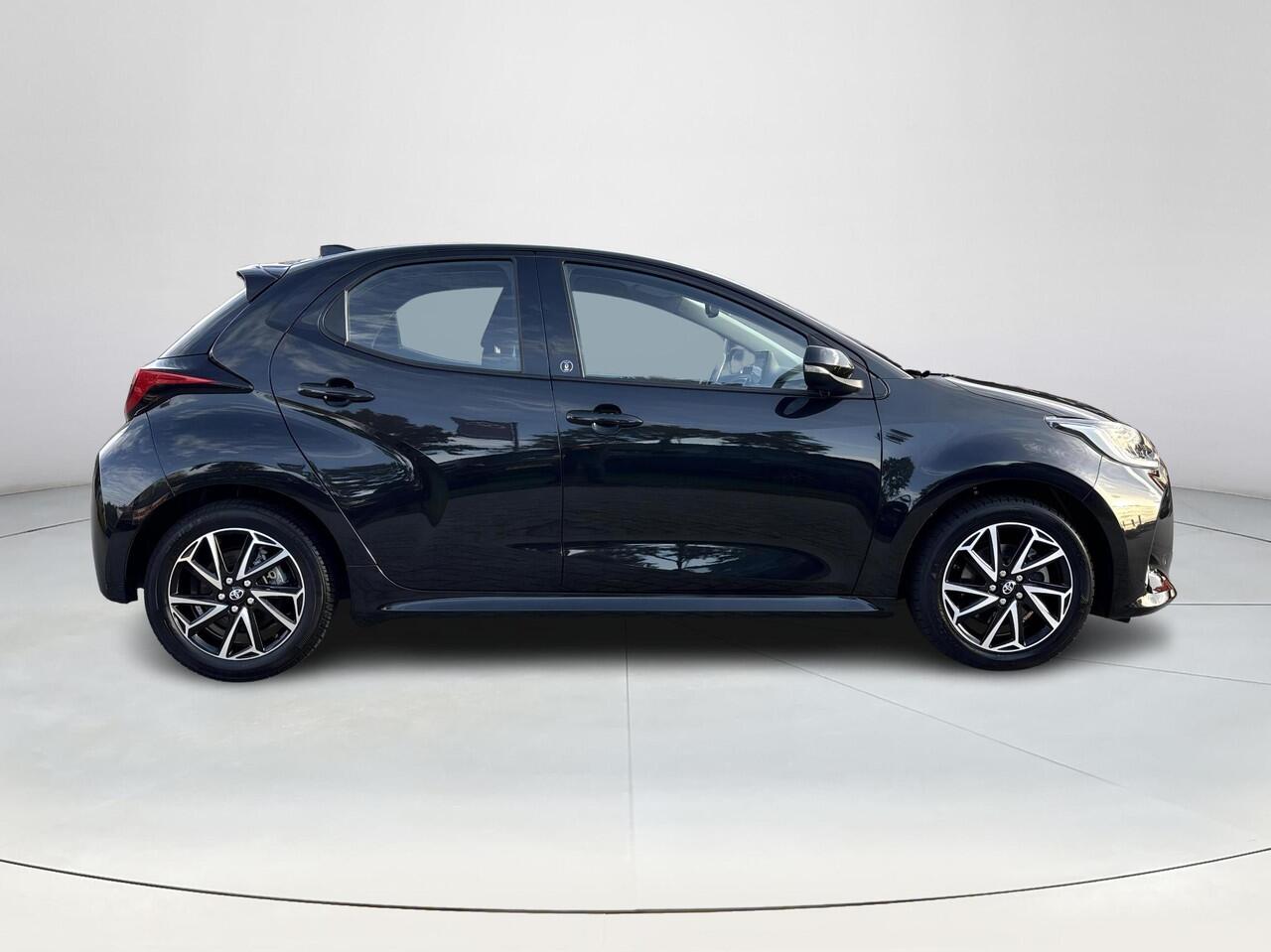 Toyota YARIS 1.5 Hybrid Dynamic | All-in prijs | Automaat | Trekhaak afneembare kogel