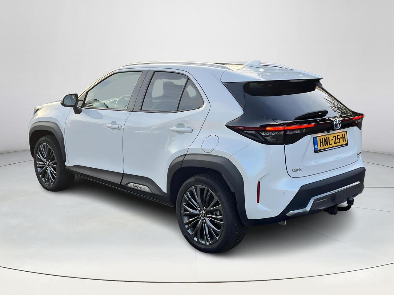 Toyota YARIS Cross 1.5 Hybrid Adventure 4WD | Navigatie | Apple CarPlay/Android auto | Achteruitrijcamera | Trekhaak